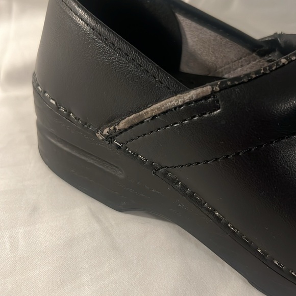 Dansko shoes size 36 good condition - Picture 3 of 6